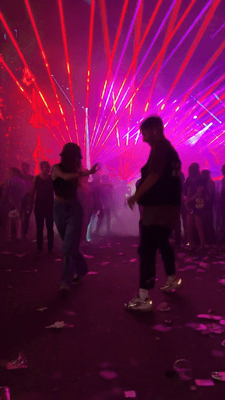 festival-gif-shiffle-4-academyshuffle